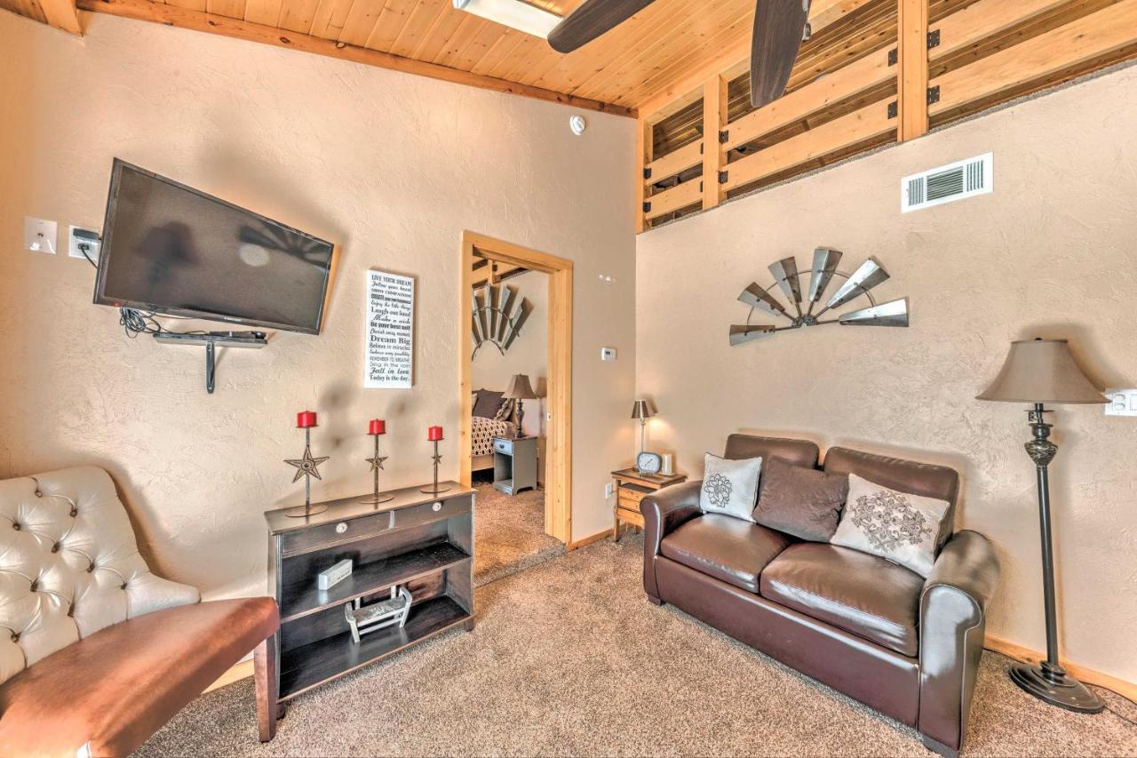 Spacious Ruidoso Home With Hot Tub And Fireplaces Exterior photo