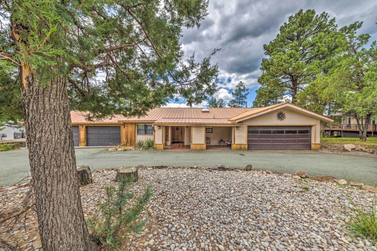 Spacious Ruidoso Home With Hot Tub And Fireplaces Exterior photo