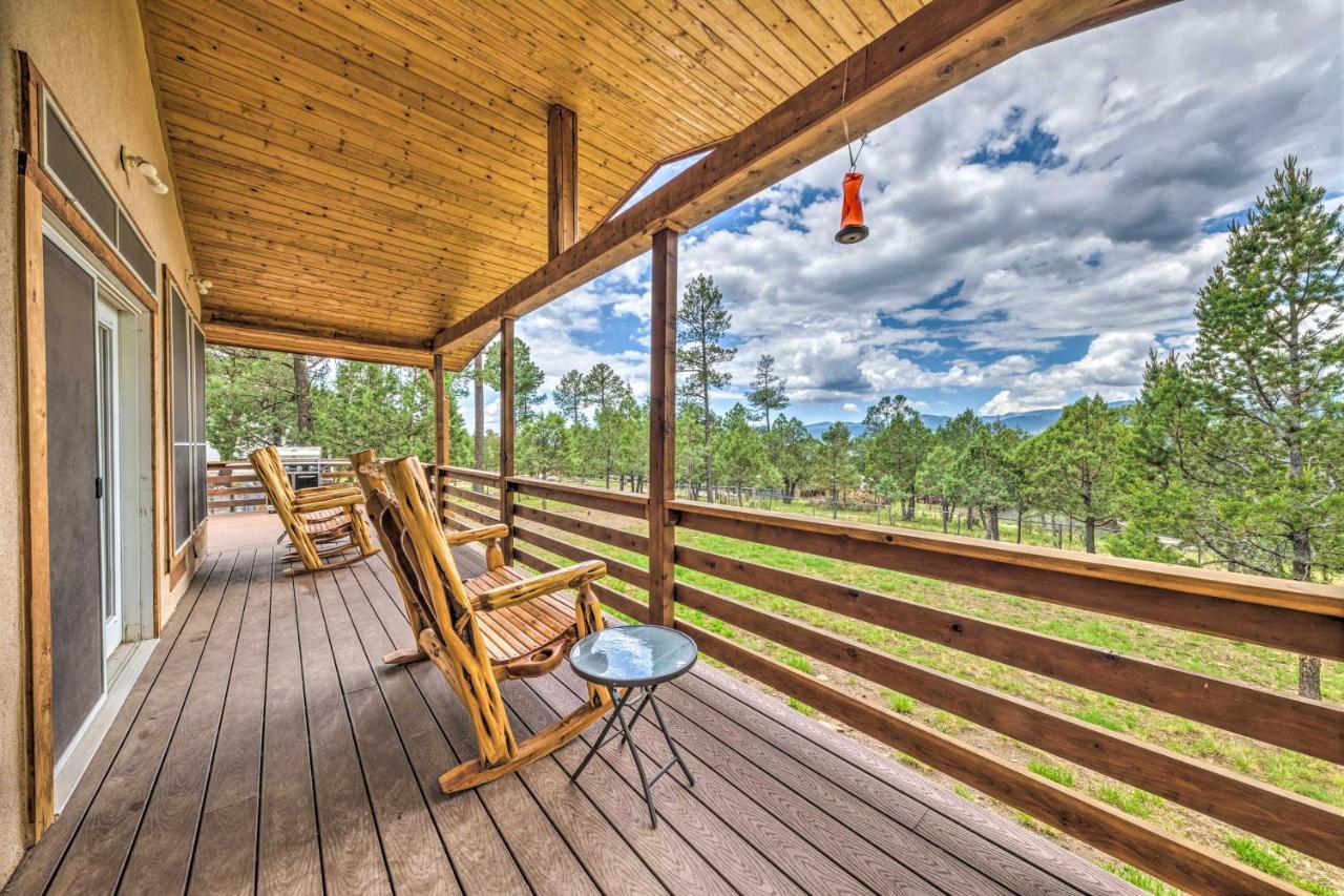 Spacious Ruidoso Home With Hot Tub And Fireplaces Exterior photo
